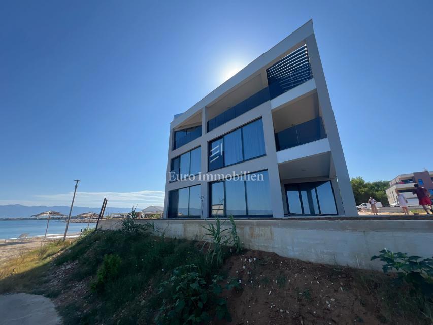Apartmaji z odprtim pogledom na morje