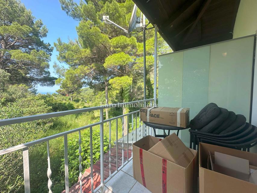 Makarska riviera - Hiša s pogledom na morje, mirna lokacija
