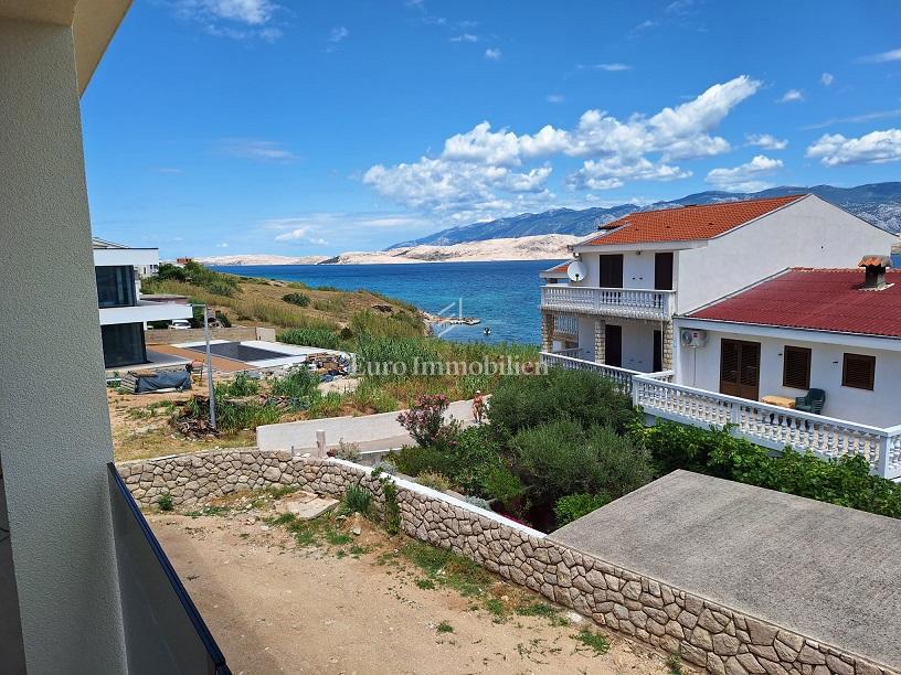 Mesto Pag-apartma z dvema terasama in pogledom na morje