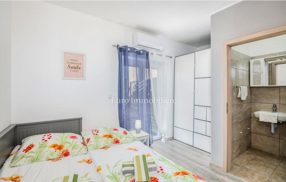 Prenovljena starina v okolici mesta Krk