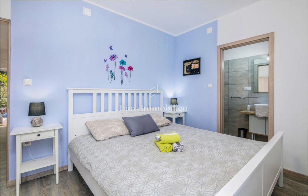 Prenovljena starina v okolici mesta Krk