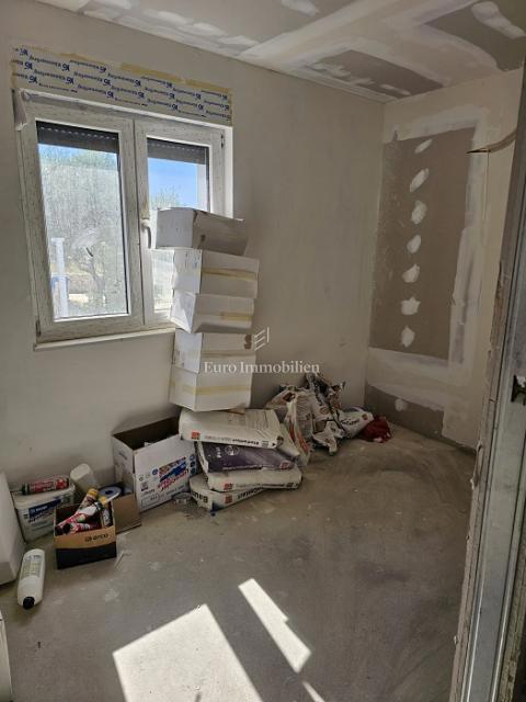 Stara Novalja, Stanovanje v pritličju novogradnje