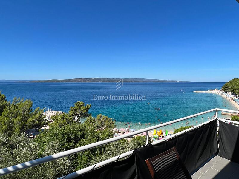 Dva apartmaja prvi red ob morju v Baški Vodi