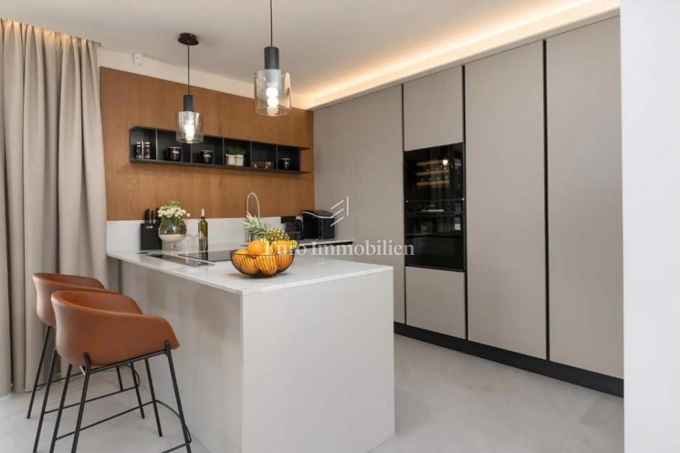 Okolica Poreča – moderna vila z razgledom na morje