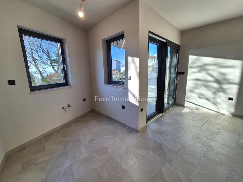 Novogradnja z dvema spalnicama