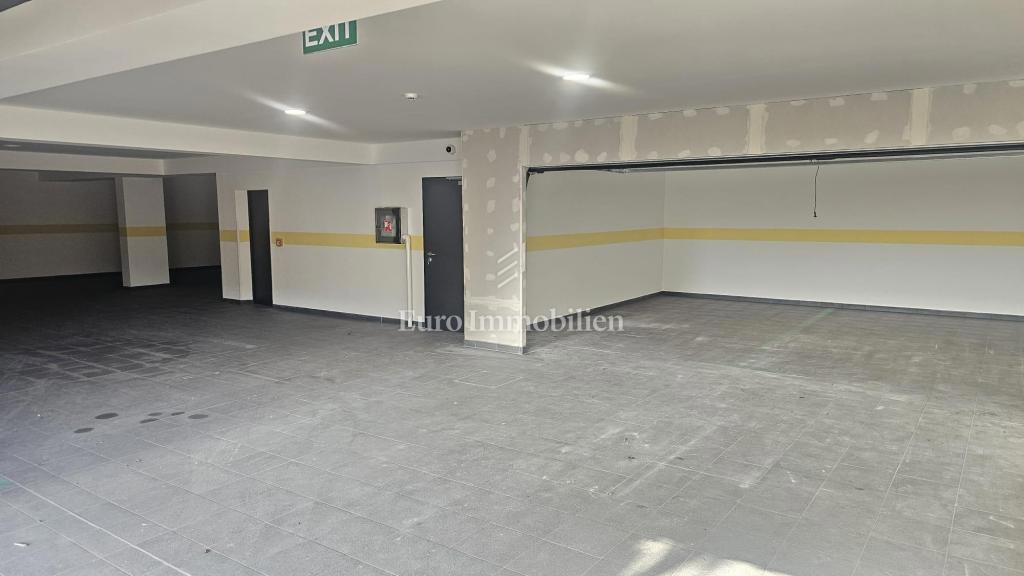 Kantrida - Moderno trisobno stanovanje z dvema garažnima mestoma