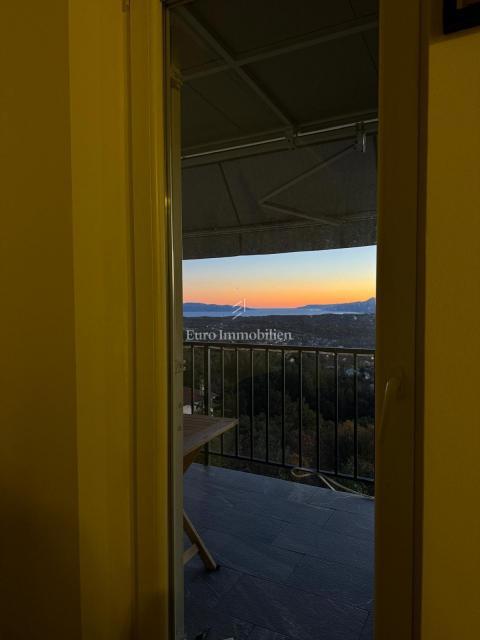 Dvosobno stanovanje Viškovo 65 m2