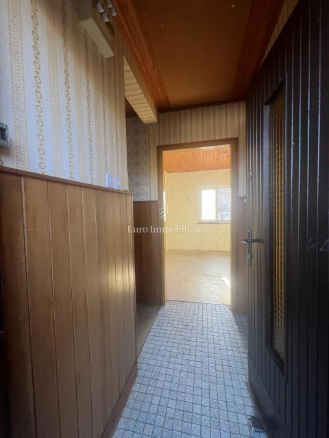 Samostojna hiša s teraso in vrtom, Čižići