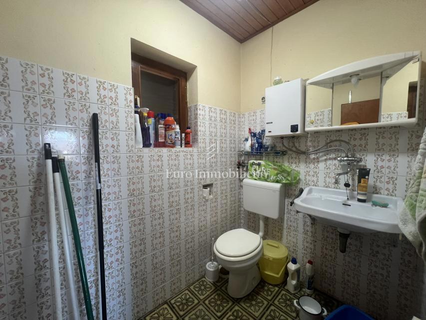 Samostojna hiša s teraso in vrtom, Čižići