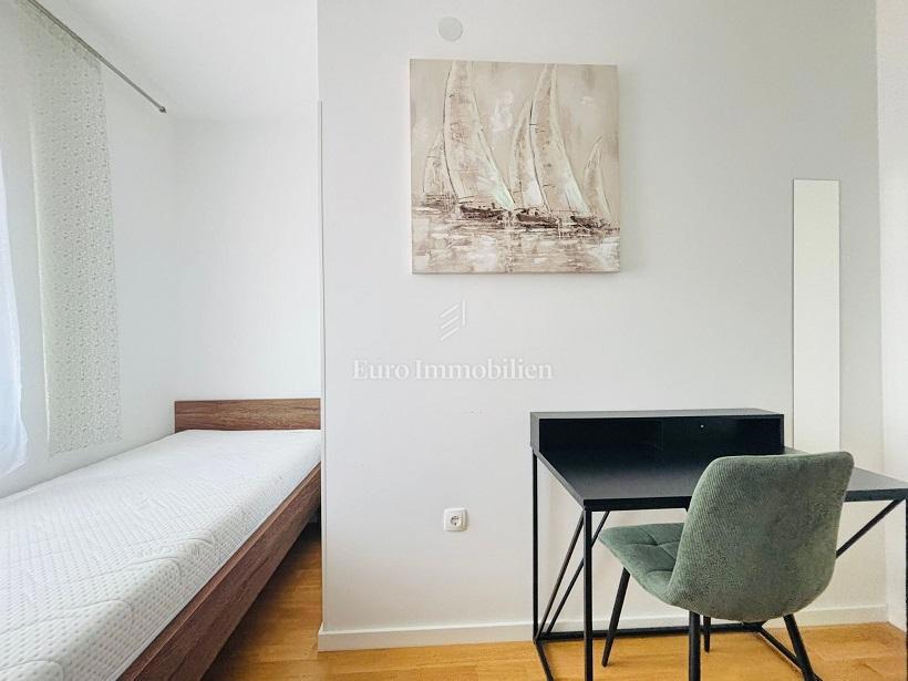 Novalja – Apartma v novogradnji s skupnim bazenom