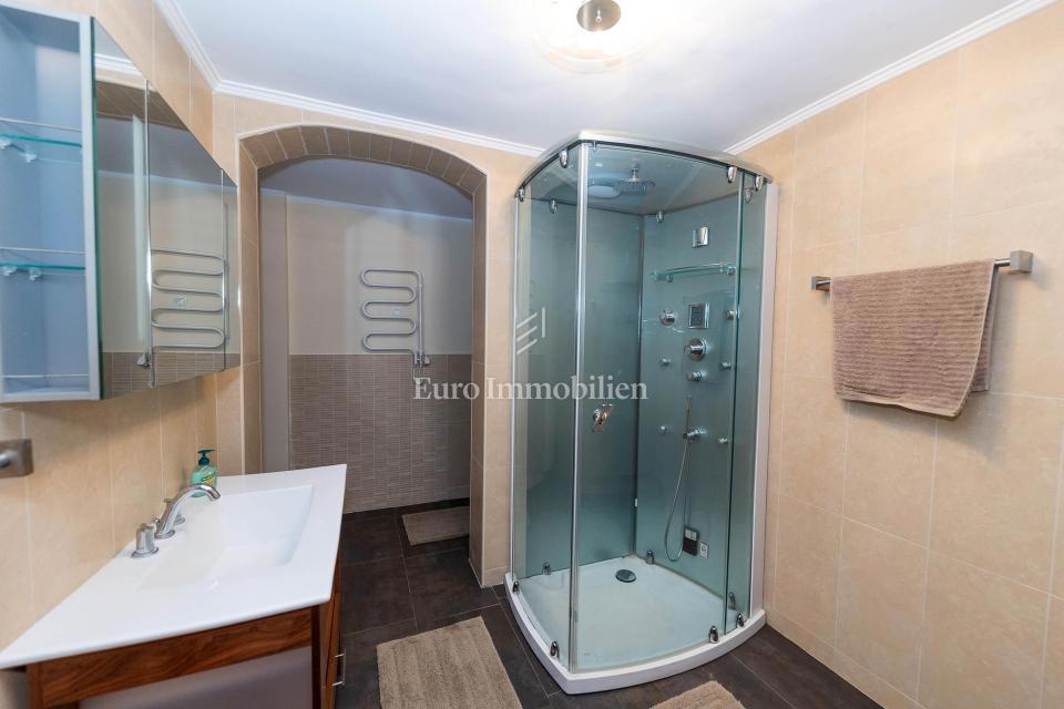 Selce, dve hiši za prodajo