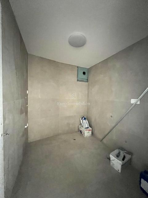 Crikvenica, stanovanje z vrtom