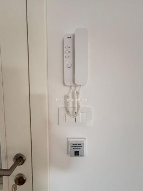 Apartma z dvema terasama v drugi vrsti do morja - Pag