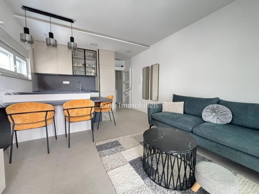 Apartma z dvema terasama v drugi vrsti do morja - Pag