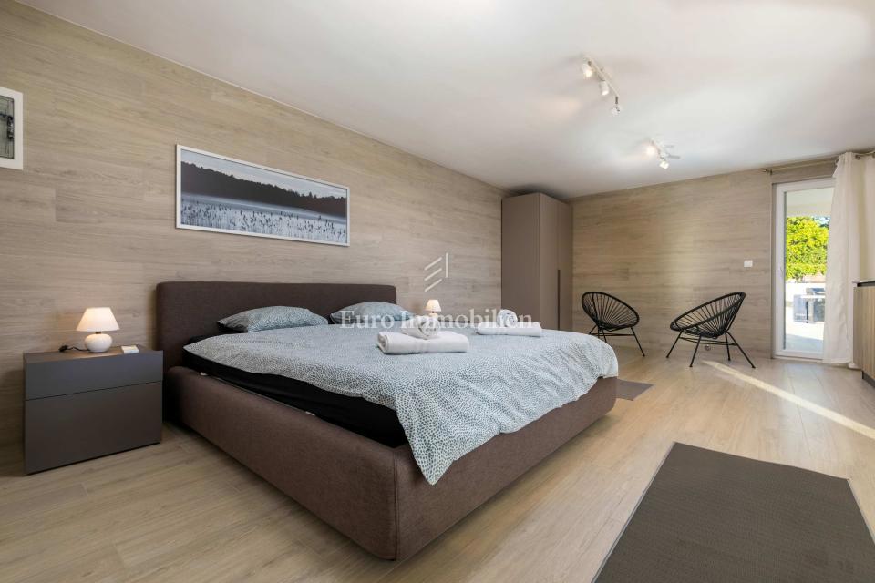 Istra - Vila z bazenom in panoramskim pogledom na morje