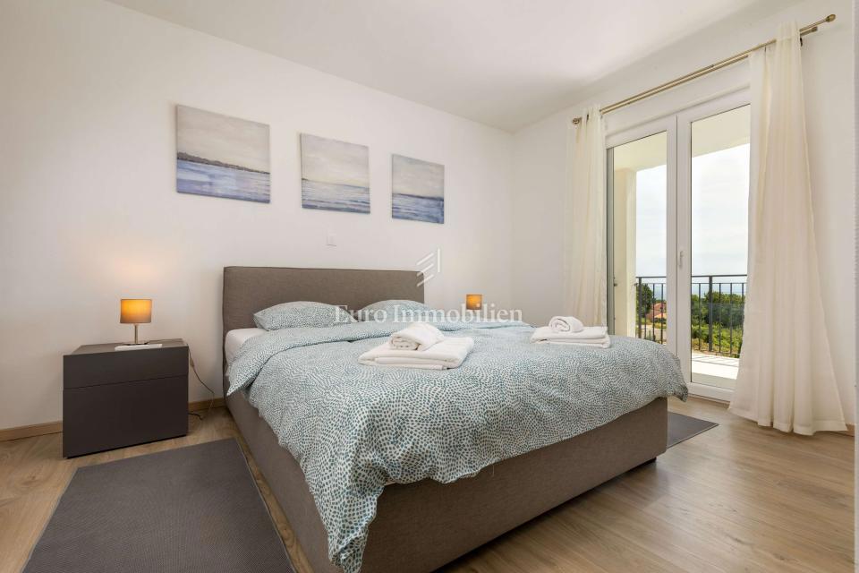 Istra - Vila z bazenom in panoramskim pogledom na morje