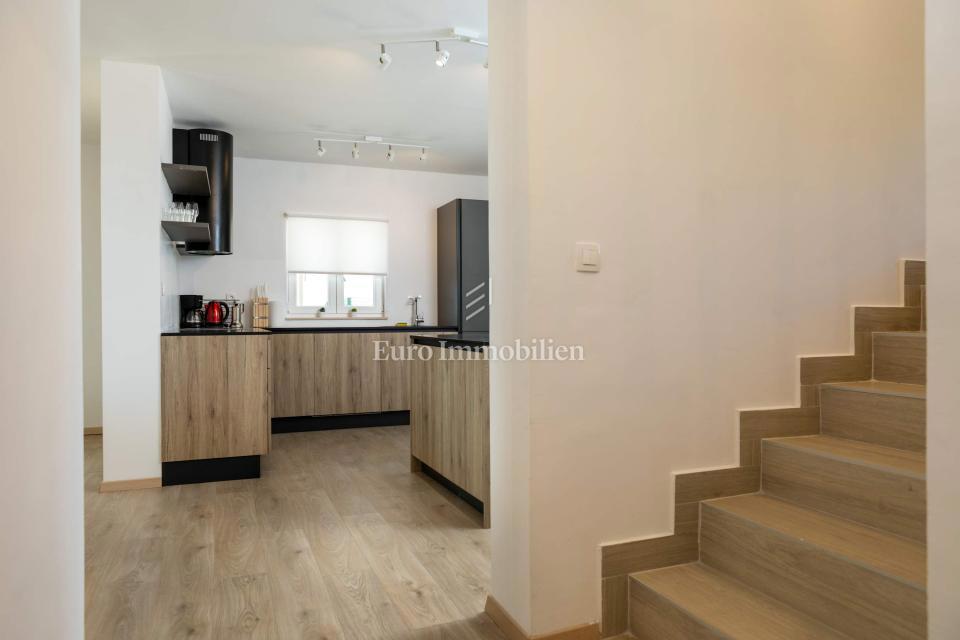 Istra - Vila z bazenom in panoramskim pogledom na morje