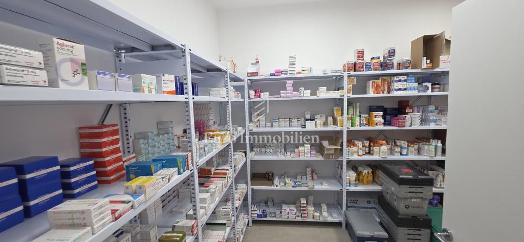 Dramalj - pisarniški prostor z uveljavljenim najemnikom na odlični lokaciji