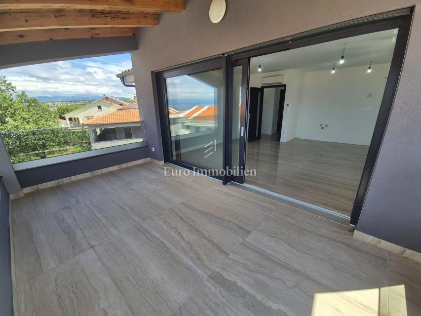 Apartma s prekrasnim pogledom na morje v Malinski