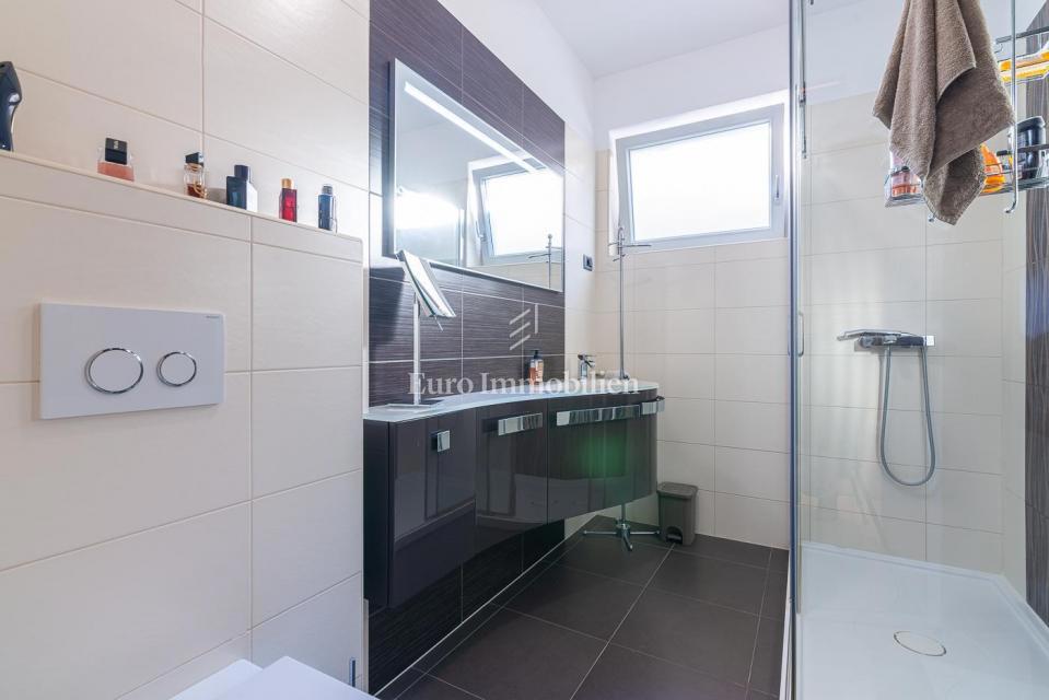Apartma s panoramskim pogledom na morje - Vrbnik