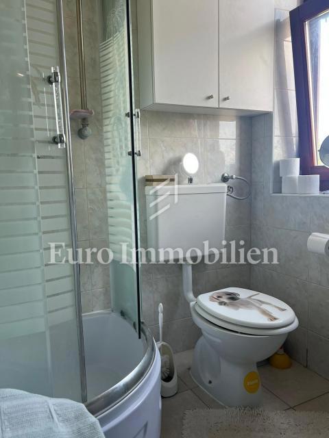 Malinska - apartma v prvem nadstropju blizu plaže