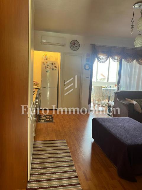 Malinska - apartma v prvem nadstropju blizu plaže