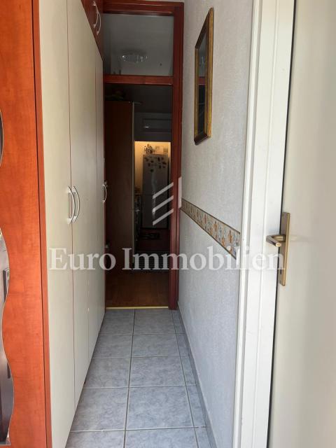 Malinska - apartma v prvem nadstropju blizu plaže