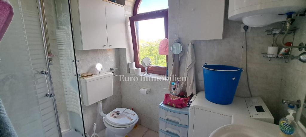 Malinska - apartma v prvem nadstropju blizu plaže
