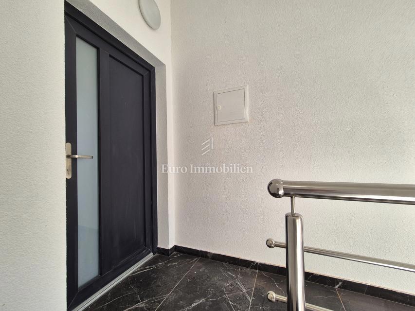 Novogradnja, apartma s pogledom na morje - zaliv Soline 