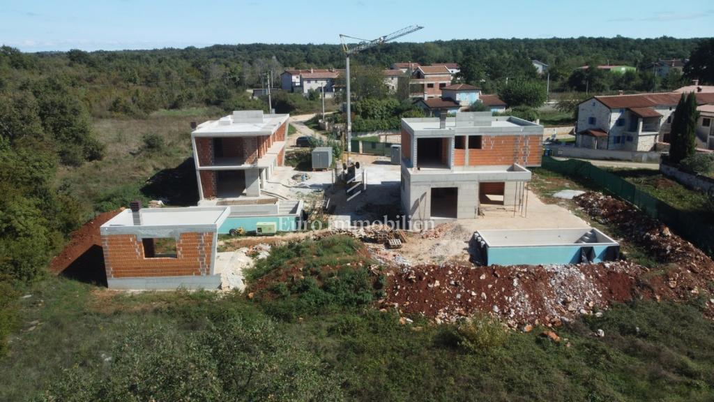Vila z bazenom v izgradnji - okolica Poreča 