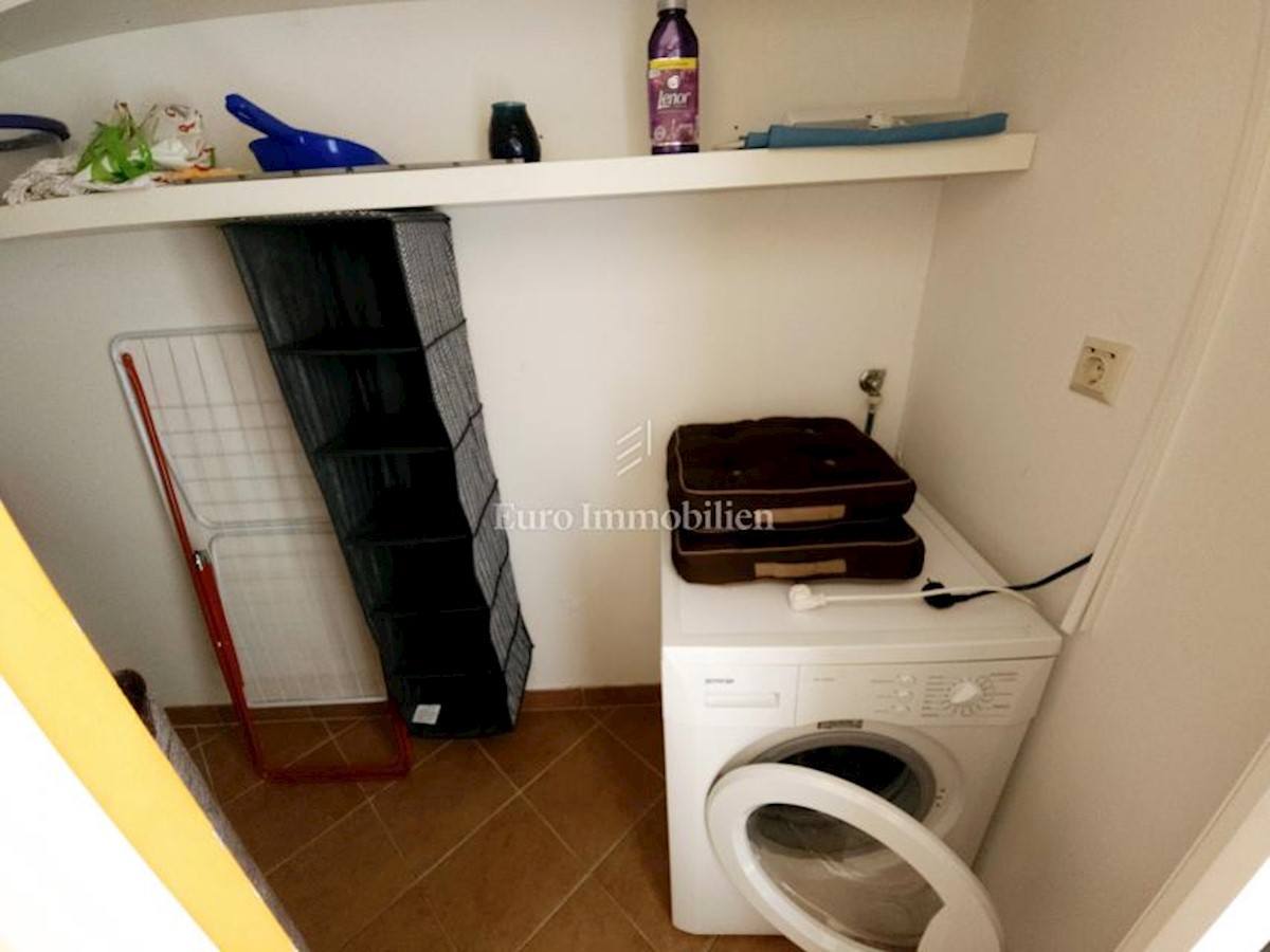 Apartma z odprtim pogledom na morje - Malinska