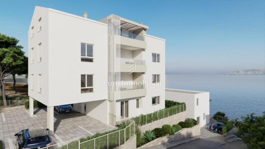 Povile novogradnja 30 metrov od plaže