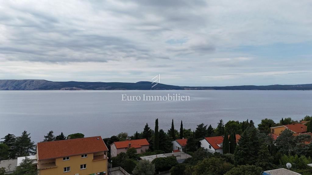 Hiša v Novem Vinodolskem, atraktivna lokacija
