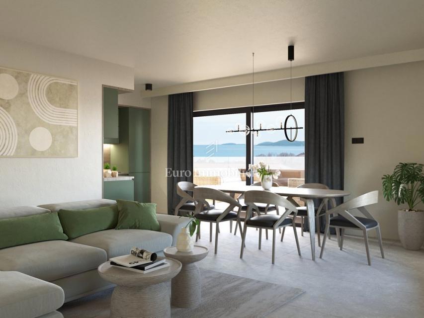 Vodice, apartma blizu plaže - novogradnja!