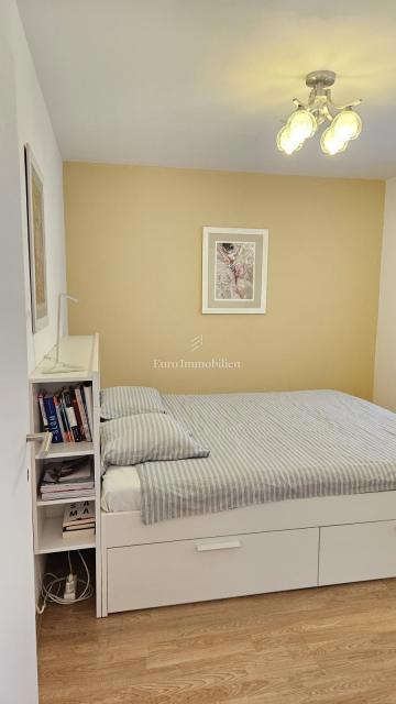 Apartma z 2 sobami, obdan z zelenjem