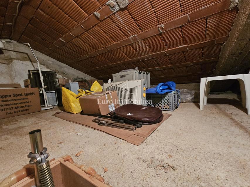 Otok Krk - samostojna hiša s čudovitim vrtom