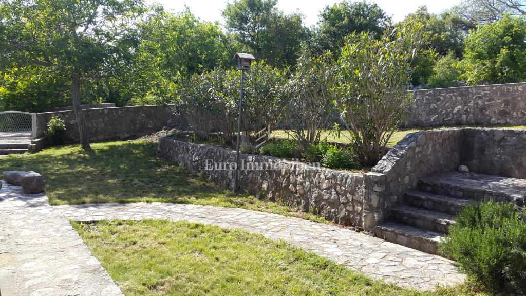 Otok Krk - samostojna hiša s čudovitim vrtom