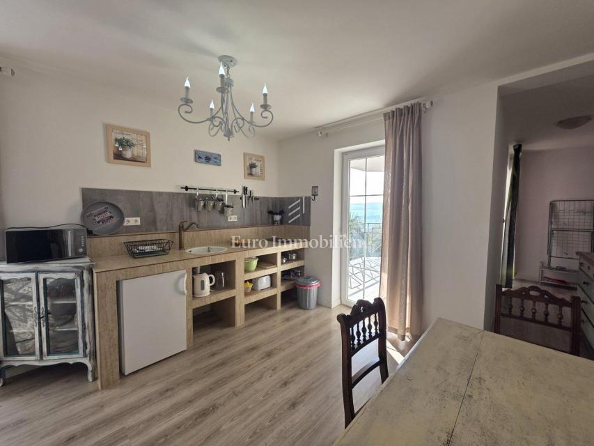 Crikvenica - apartma druga vrsta od morja