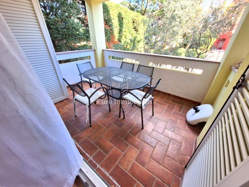 Apartma v pritličju z 200 m2 vrta! Otok Krk