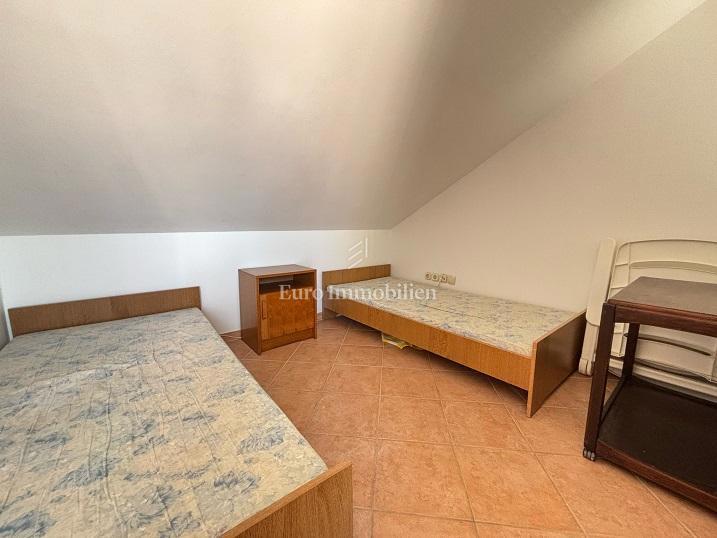 Novalja - Apartma s pogledom na morje v bližini plaže