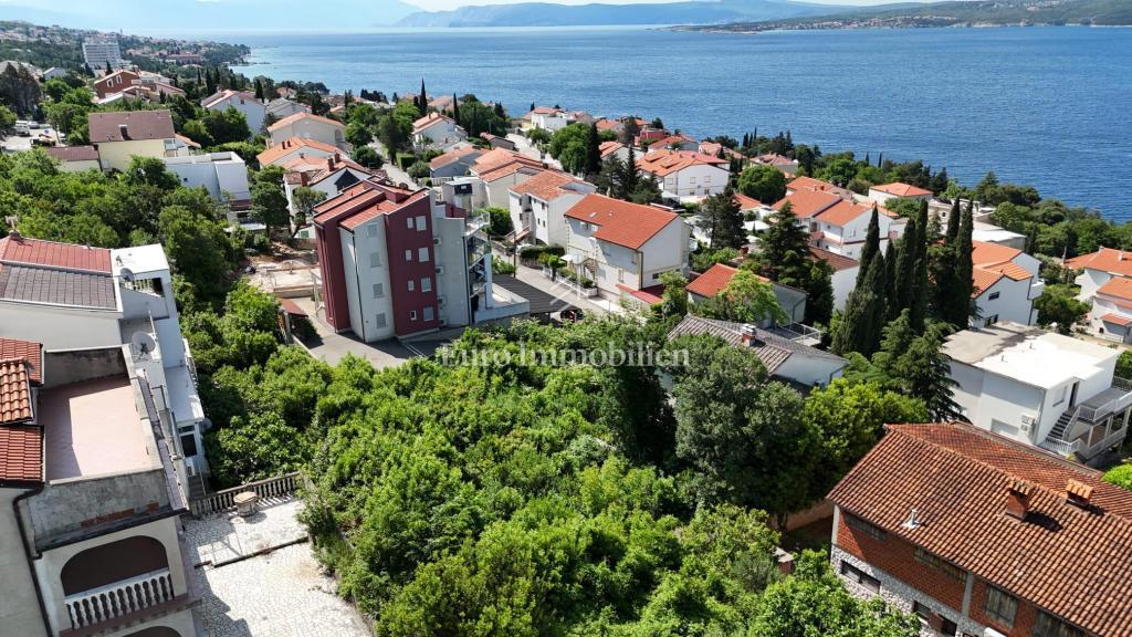 Gradbeno zemljišče v Dramlju, 200 m od morja