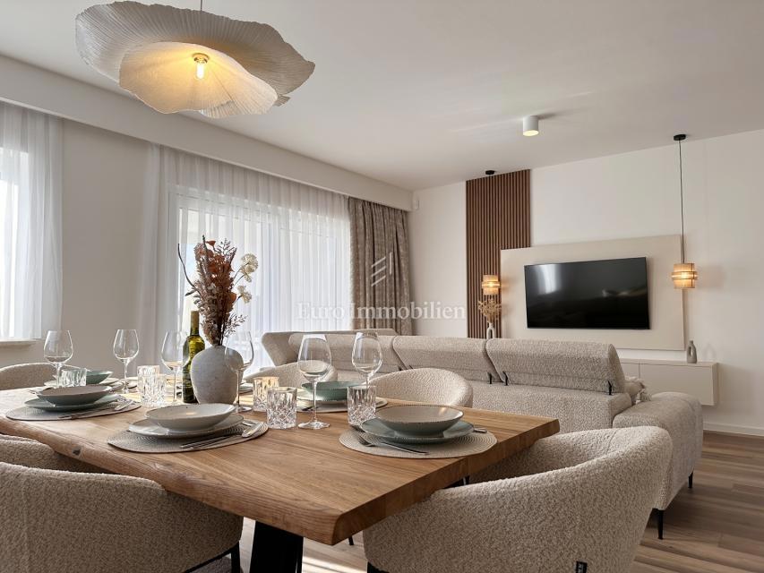Otok Krk - elegantna luksuzna vila z bazenom