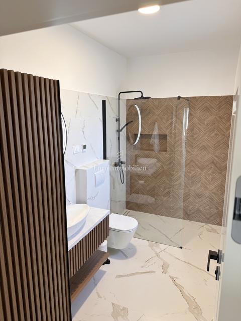 Otok Krk - elegantna luksuzna vila z bazenom