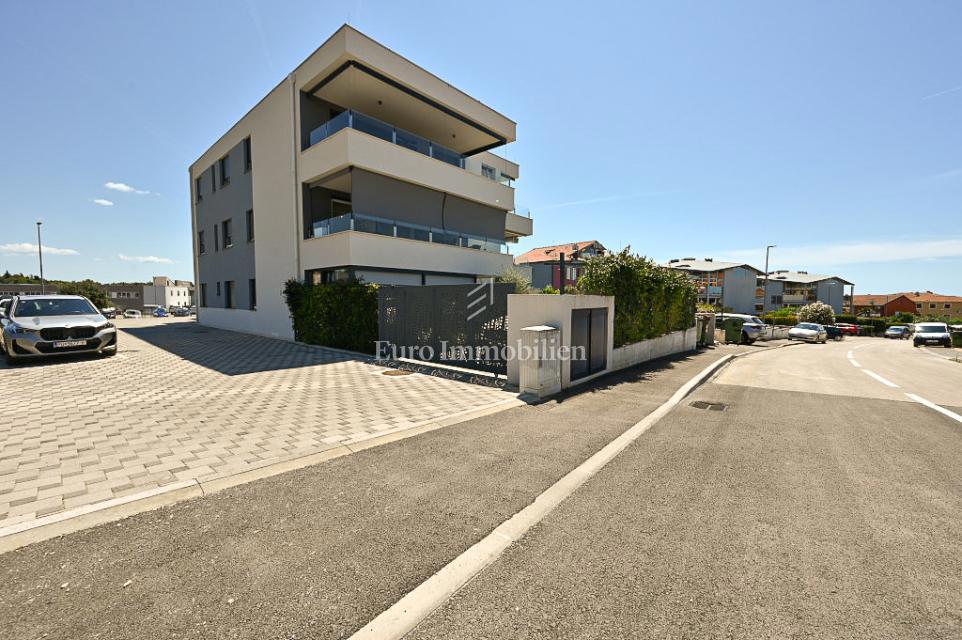 Istra, Novigrad - stanovanje 1000 m od morja