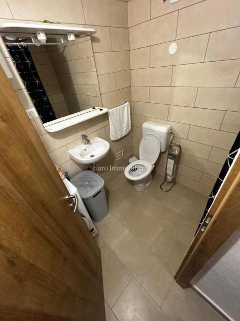 Vrsi, Zadar - prenovljena enonadstropna hiša