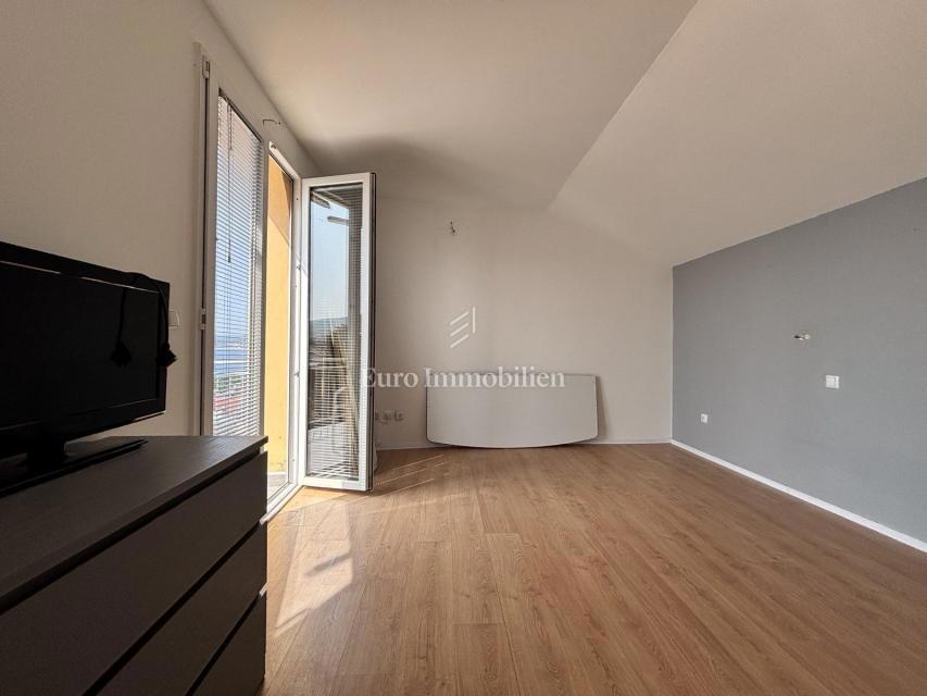 Crikvenica, odličen apartma z razgledom v centru