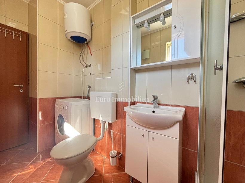 Stara Novalja - apartma s pogledom na morje