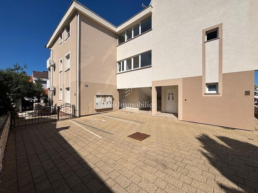 Stara Novalja - apartma s pogledom na morje