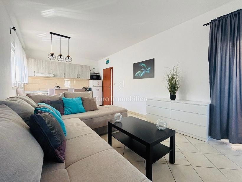 Stara Novalja - apartma s pogledom na morje