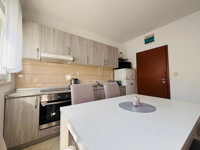 Stara Novalja - apartma s pogledom na morje